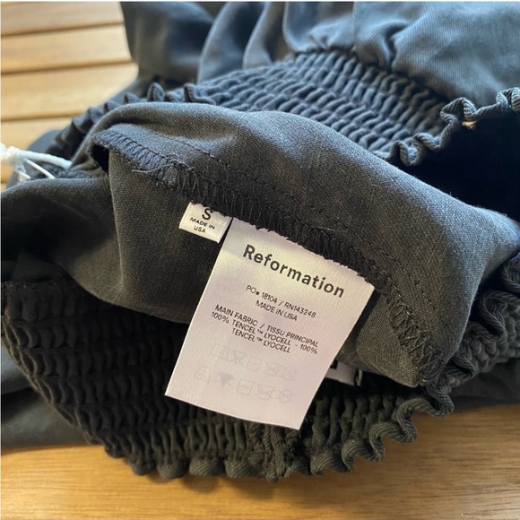 Reformation Luciano Pant (Black, Small) - Picture 7 of 8